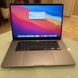 2019 Macbook Pro 16 2.4 i9 8 Core 32GB 2TB New battery