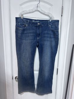Woman’s Wrangler Boot Cut Jeans