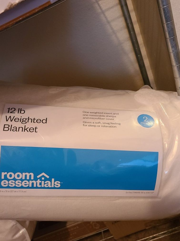 New Room Essentials 12lb Weighted Blanket Sherpa 2 Piece