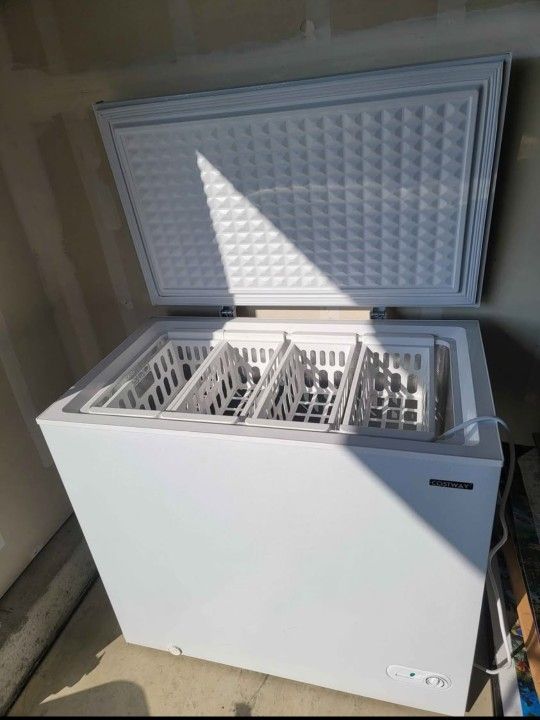 Deep Freezer 7 Cu. Ft