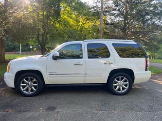 2012 GMC Yukon Denali