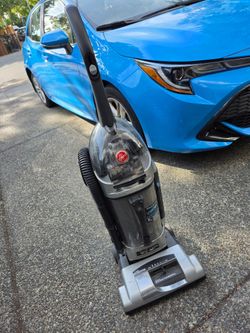 Vacuum Cleaner Hoover WindTunnel, Very Good Condition