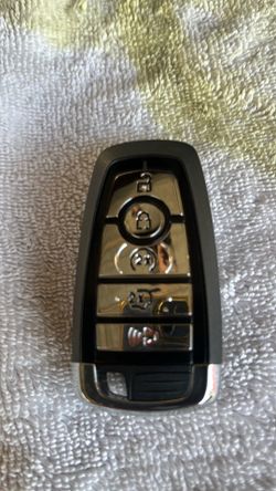 One extra Lincoln remote key fob for navigator
