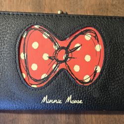Minnie Mouse Clutch