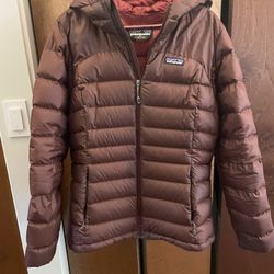 Patagonia Hi Loft Down Jacket Women M 