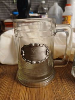3 heavy duty mugs - 1 Kansas city , 1 mizzou tigers, 1missouri state