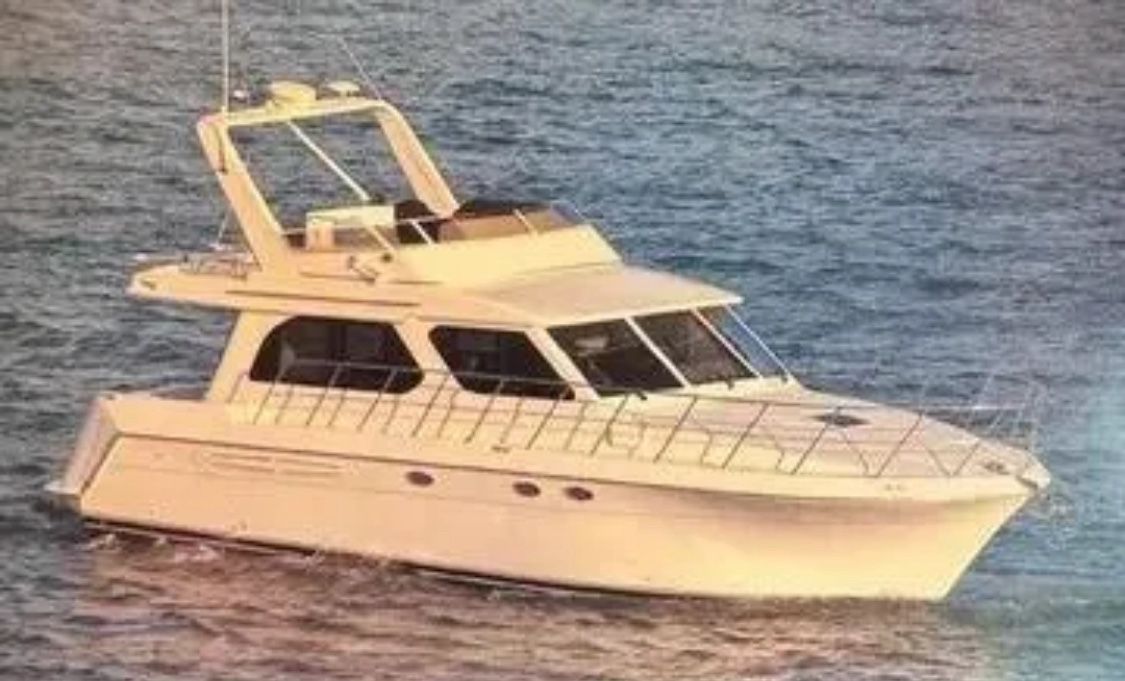 1997 Navigator 4200 Classic Pilothouse