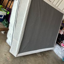 Queen Size Box Spring 10”