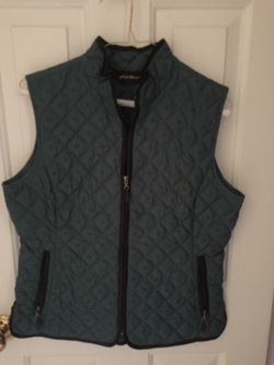 Eddie Bauer Vest-Medium