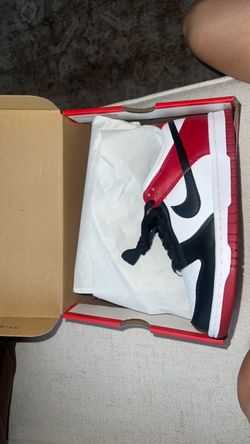 Kids 4.5 Y Nike dunks