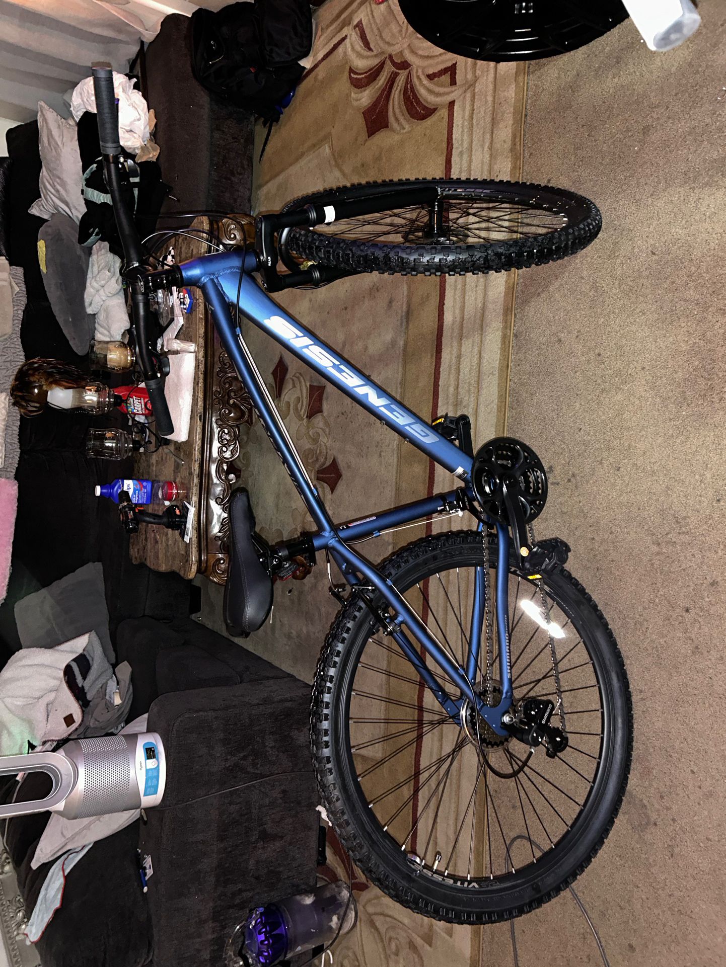 **GENESIS 29M SILVERTON MOUNTAIN BIKE LIKE NEW** for Sale in Portland