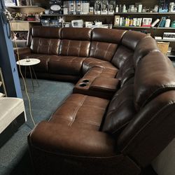 Concord Leather Sectional Luxury 