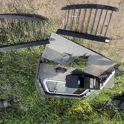 Partition cage with havis computer mount