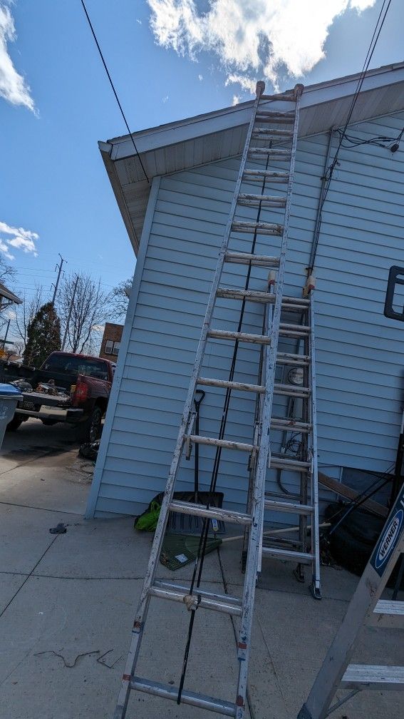 28 Ft Keller Pro Ladder