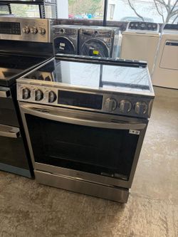 LG 6.3 cu. ft. Smart Wi-Fi Enabled ProBake Convection® InstaView® Electric Slide-In Range with Air Fry