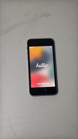 Apple iPhone SE (1st generation)