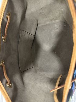 LV Neonoe Black Epi Leather Bag for Sale in Waipahu, HI - OfferUp