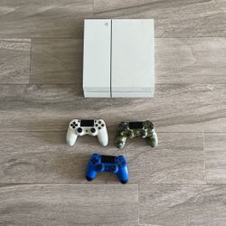 PS4 with 3 Controllers