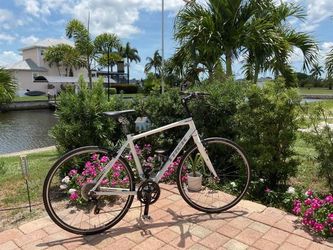 Trek 7.5 bike