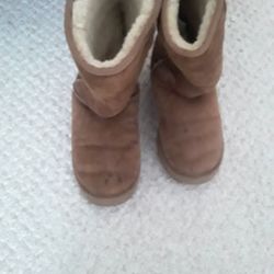 Ladies Ugg High Boots