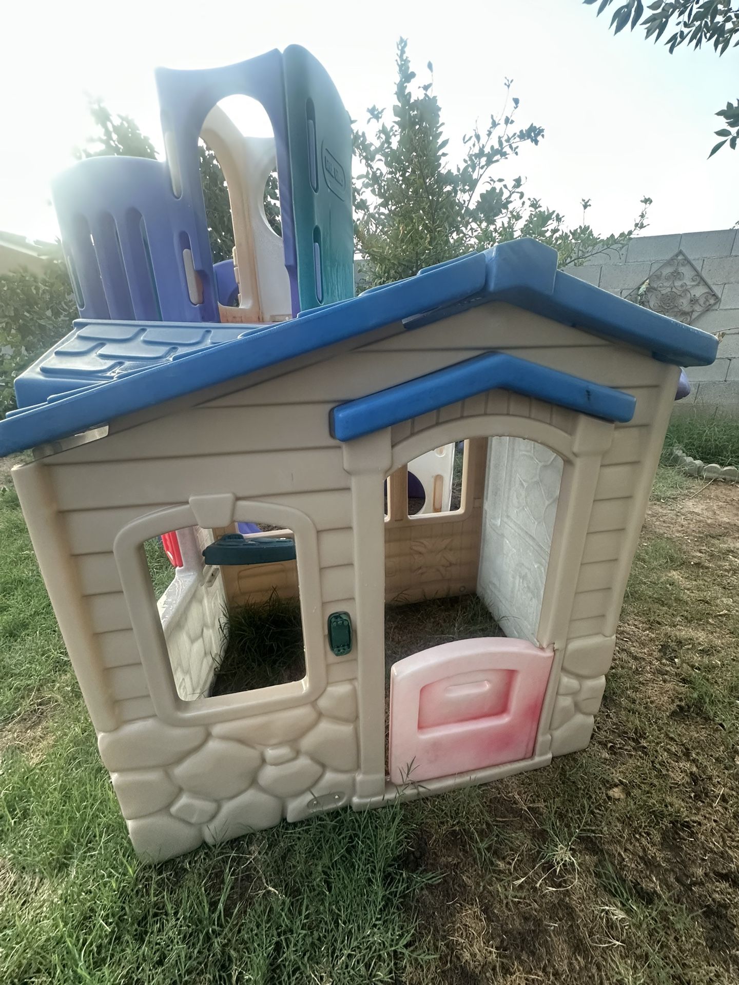 Little Tikes Playhouse