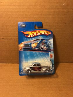 Hot Wheels 1940 Ford Coupe (Milwaukie,OR)