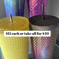 Starbucks Cups 