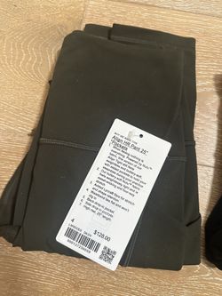 Lululemon Women Pant Size 4