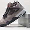 NewVision Kicks & Looks