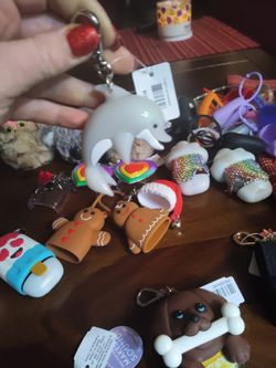 Bath And Body Works Sanitizer Keychain-Dolphin