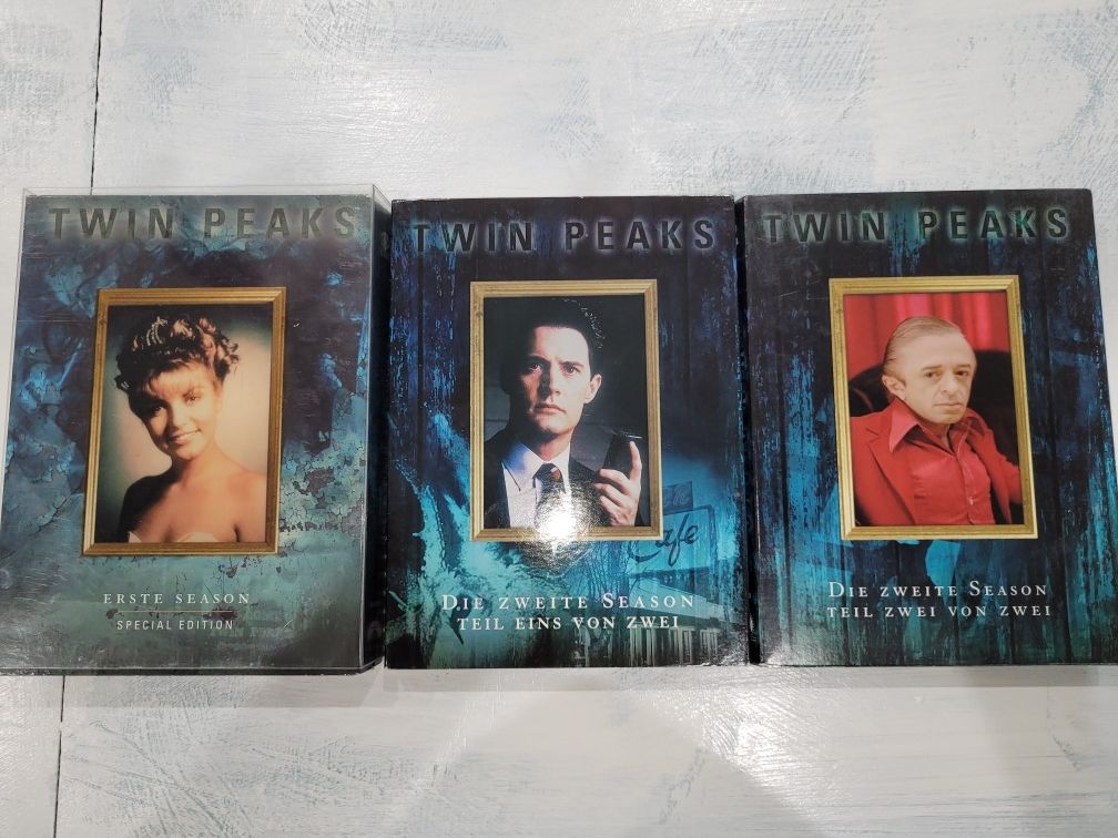 Twin Peaks Complete Seasons Audio In English
