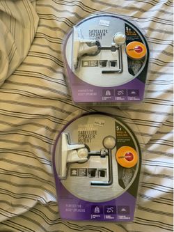 Satellite Speaker Mounts