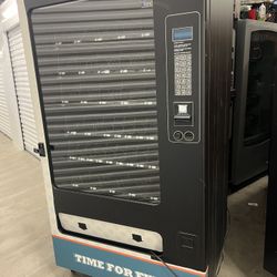 Usi Wittern Snacks Machine 