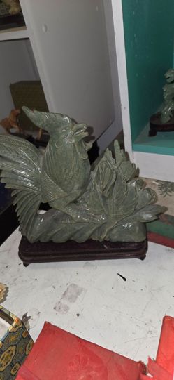 Antique Estate Sales Jade rooster