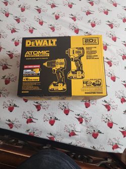 Dewalt 20v  2-TOOL  COMBO KIT (ATOMIC)