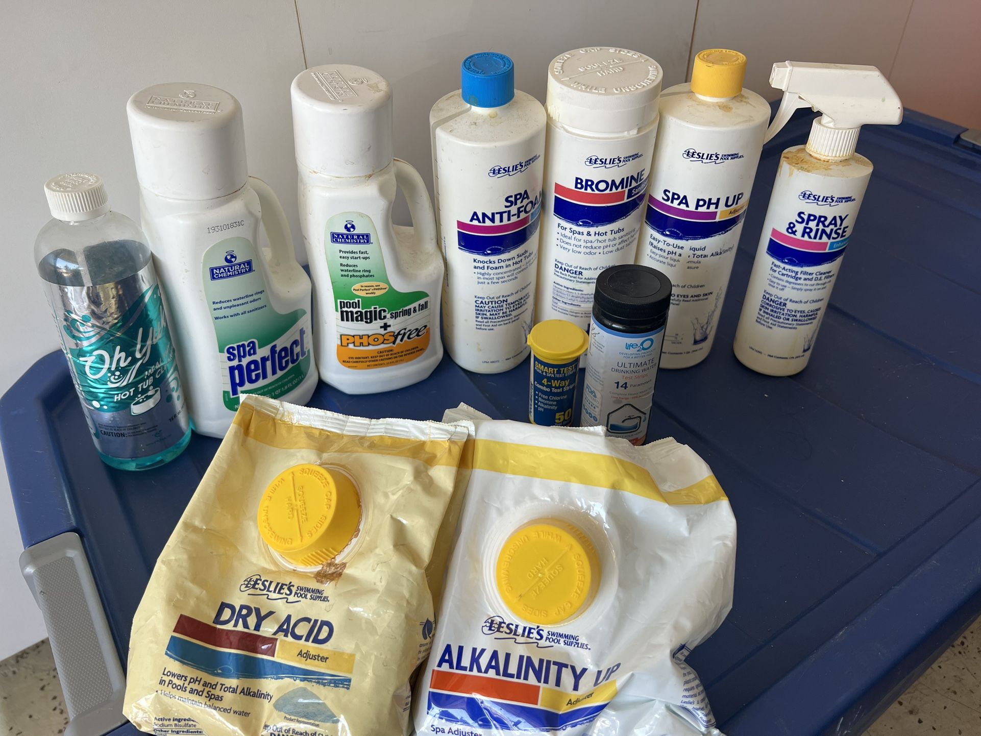 Pool/Spa/Hot Tub chemicals and water Test Strips