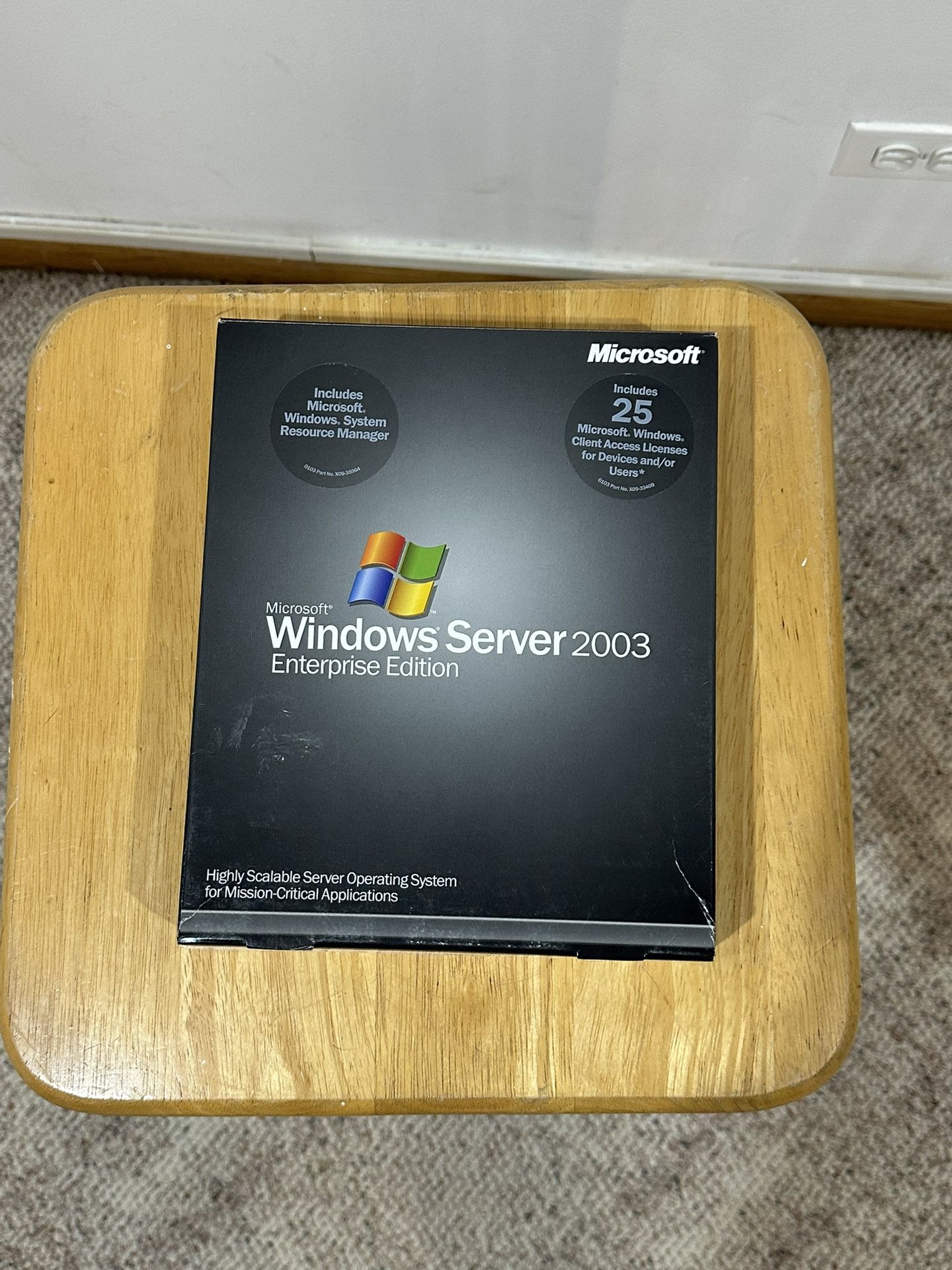Microsoft Server 2003 Enterprise Edition Includes 25 Client Access Licenses