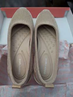 Shoes 6 Wide