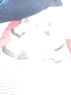 9 1/2 black and white basketball shoes