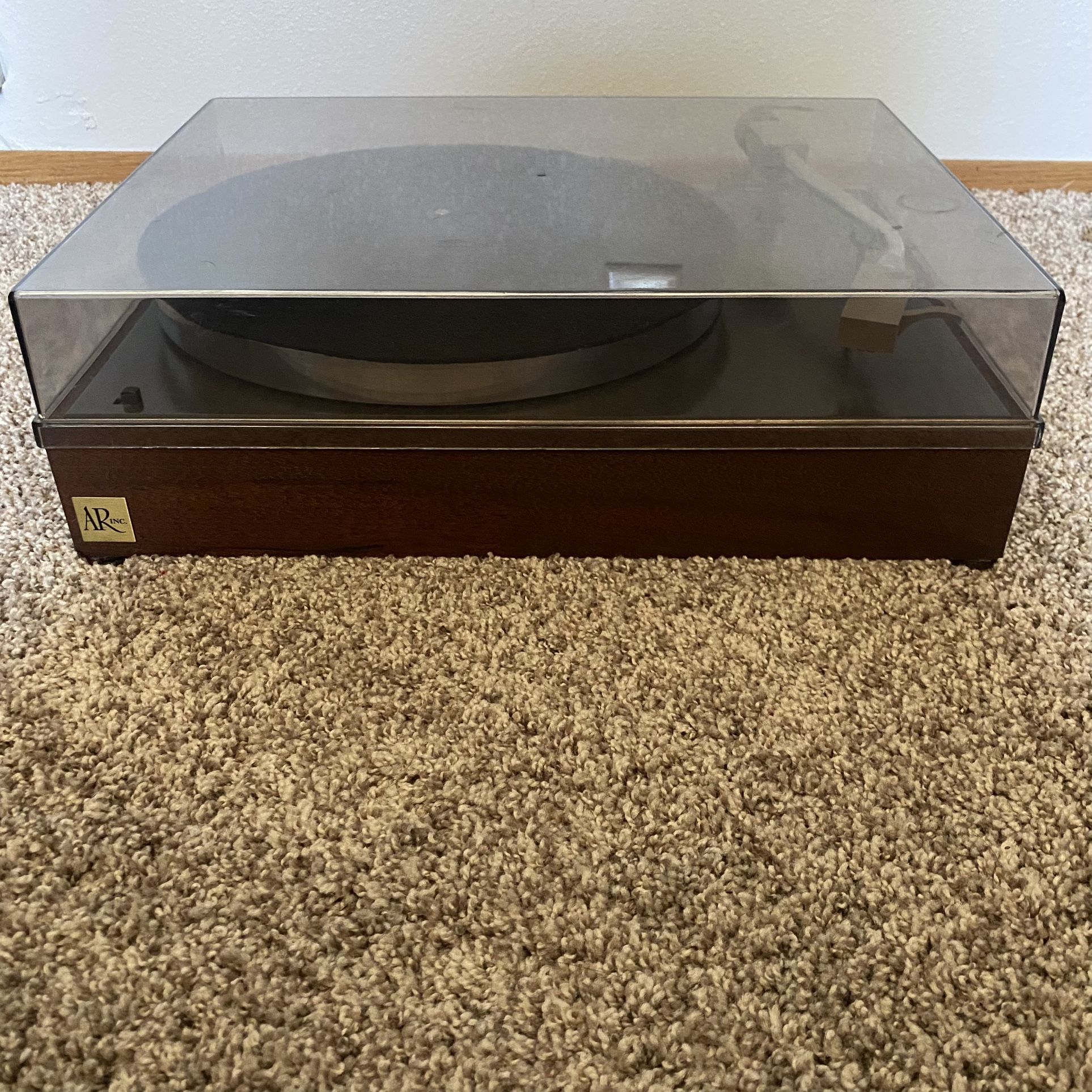 Acoustic Research AR XA Turntable