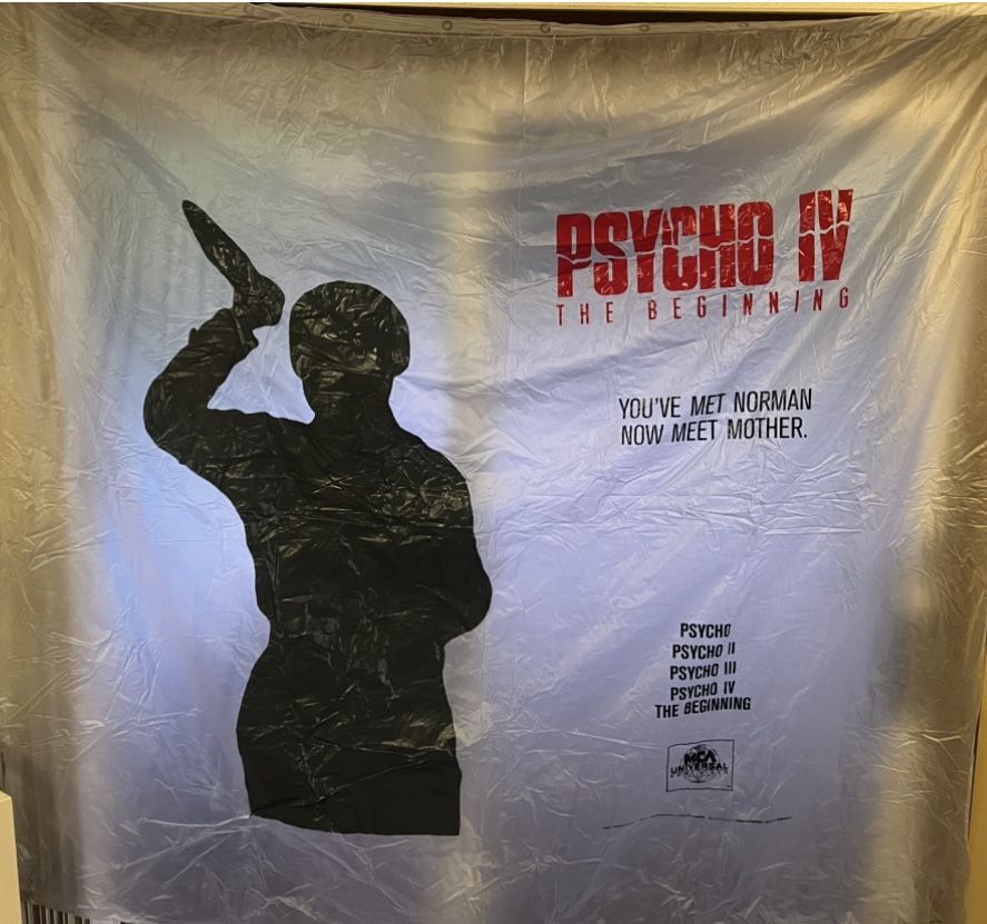 VERY RARE Psycho IV - THE BEGINNING : Shower Curtain Horror Universal Studios (never Used).