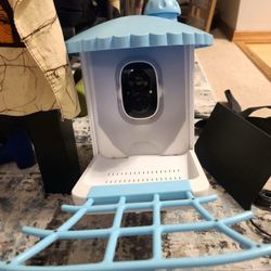 Smart Bird Feeder with Camera Solar Powered, 1080P HD AI