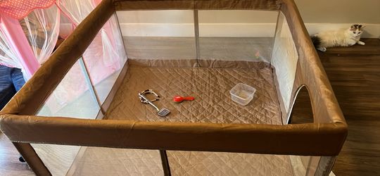 Baby playpen