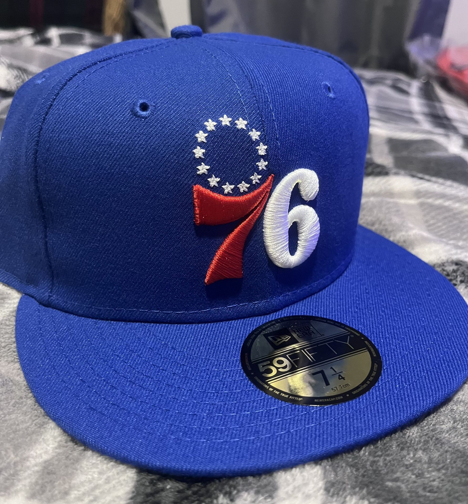 7 1/4 Philadelphia 76ers Fitted Hat. New Era 59 Fifty. Blue New NWT