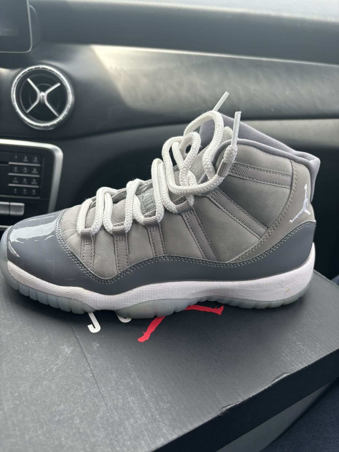 Jordan 11s