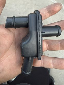 Infiniti Air Intake Resonator 