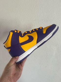 Nike Dunk Hi