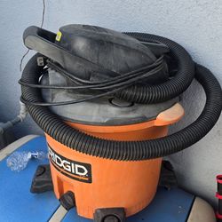 Ridgid  wet /dry vac