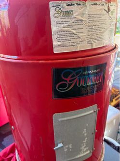 Brinkmann Gourmet Electric Smoker and Grill (Model (contact info removed)-K).