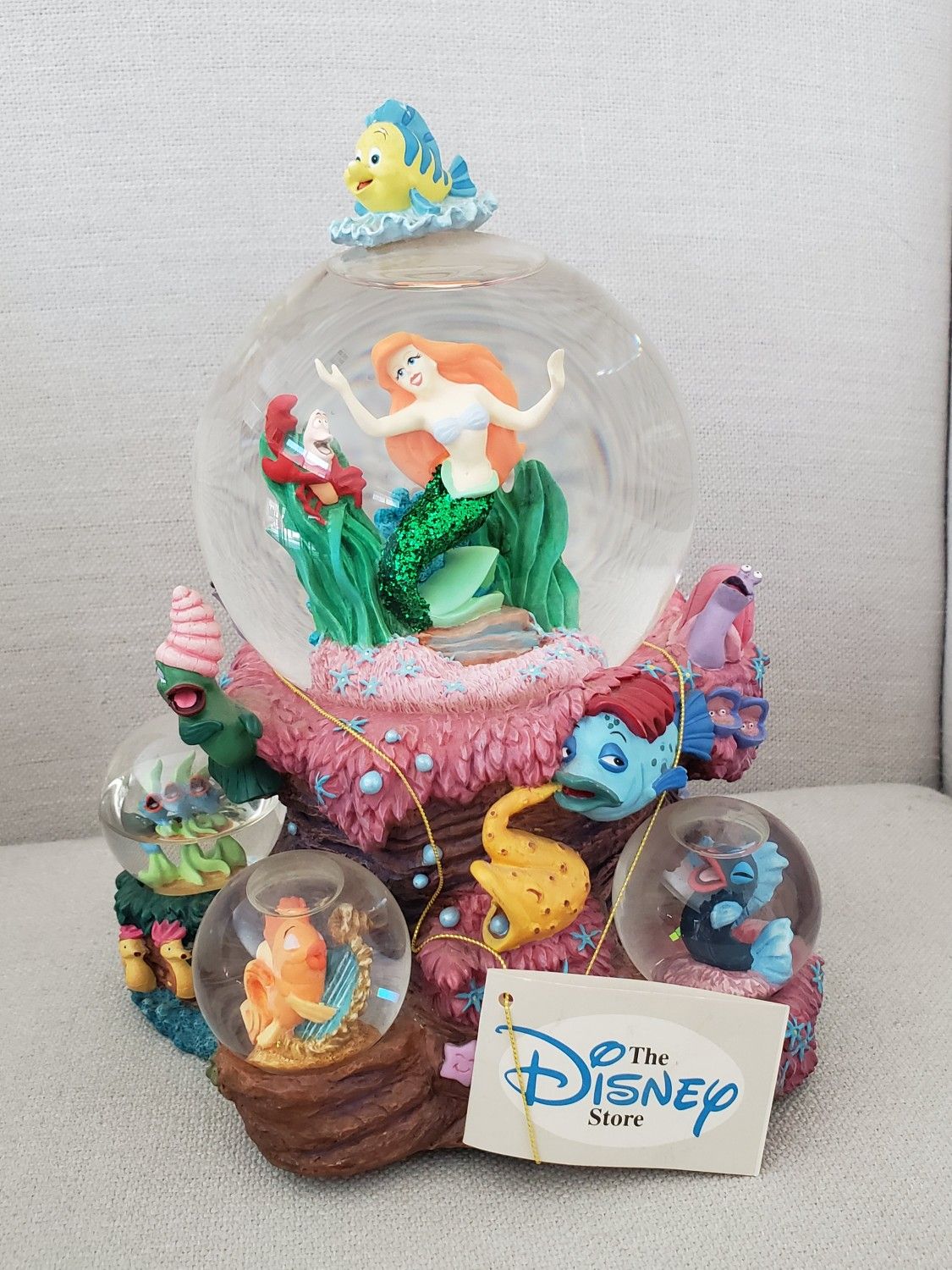 Disney The Little Mermaid Ariel Musical Snowglobe collectible statue with mini globes